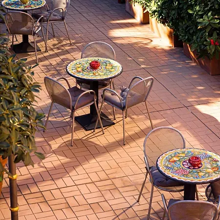 Hotel Romeo CTA