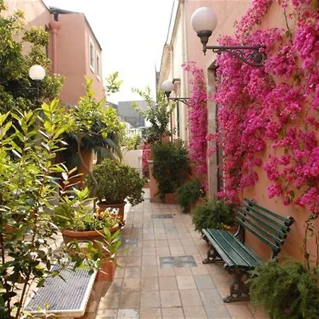 Romeo Hotel 3*