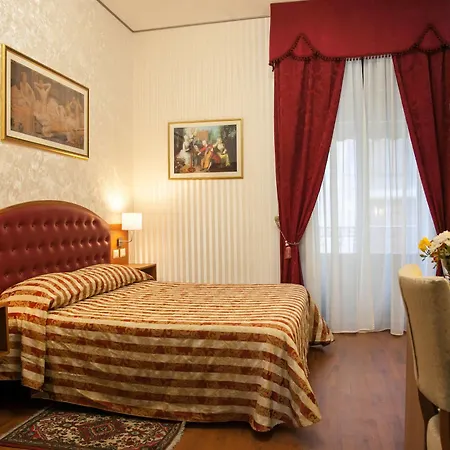 Hotel Romeo CTA