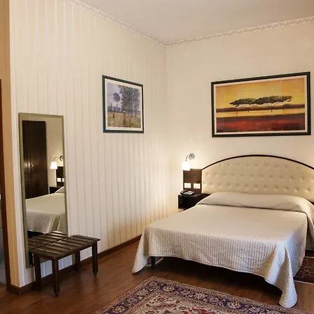 Hotel Romeo CTA