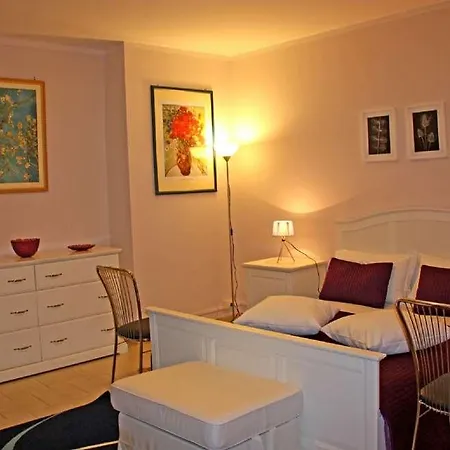 Hotel Romeo